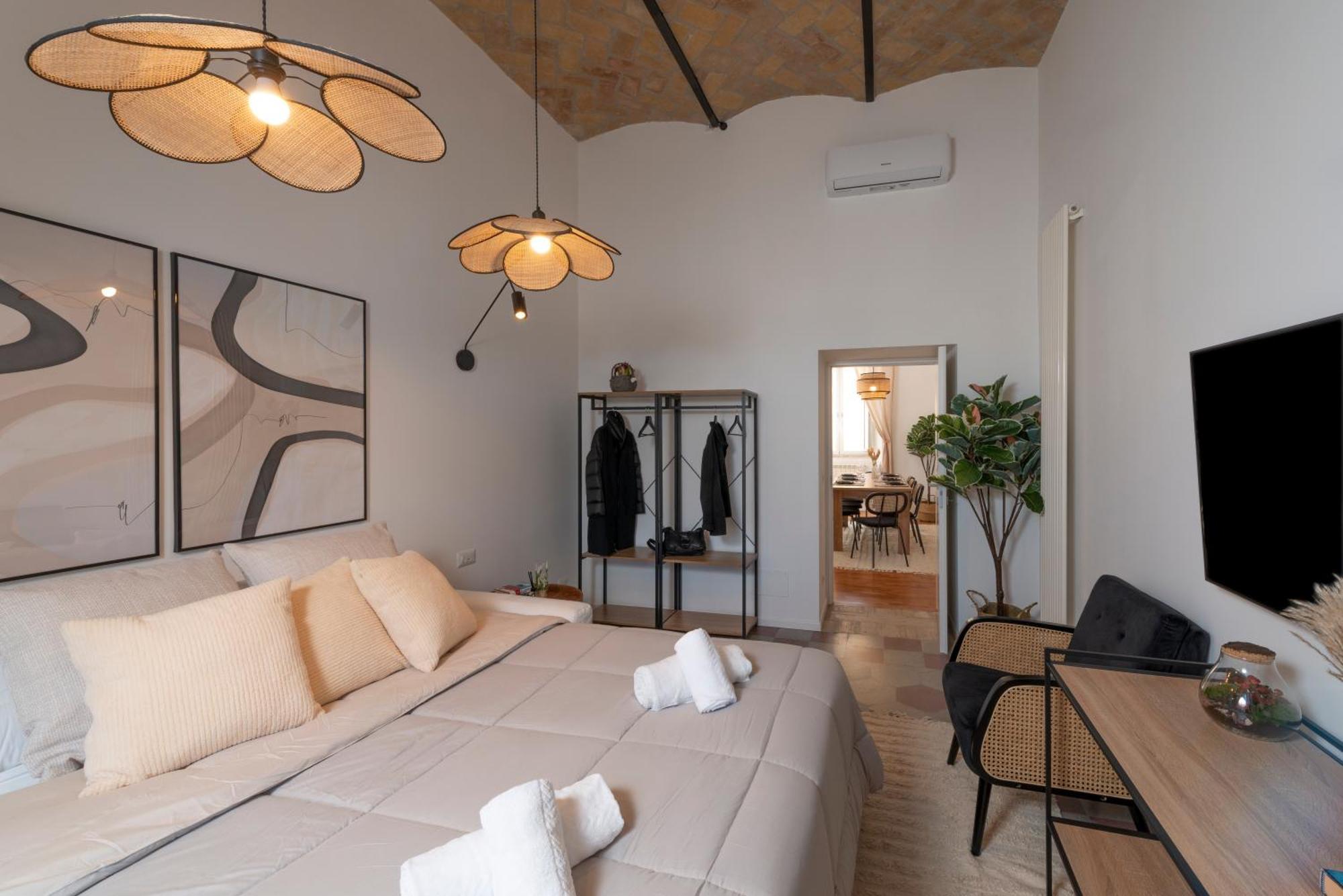 Colosseo Flats And Penthouse Рим Экстерьер фото