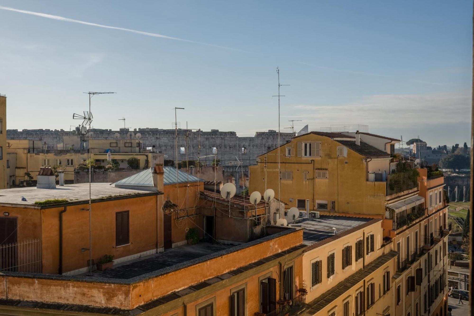Colosseo Flats And Penthouse Рим Экстерьер фото