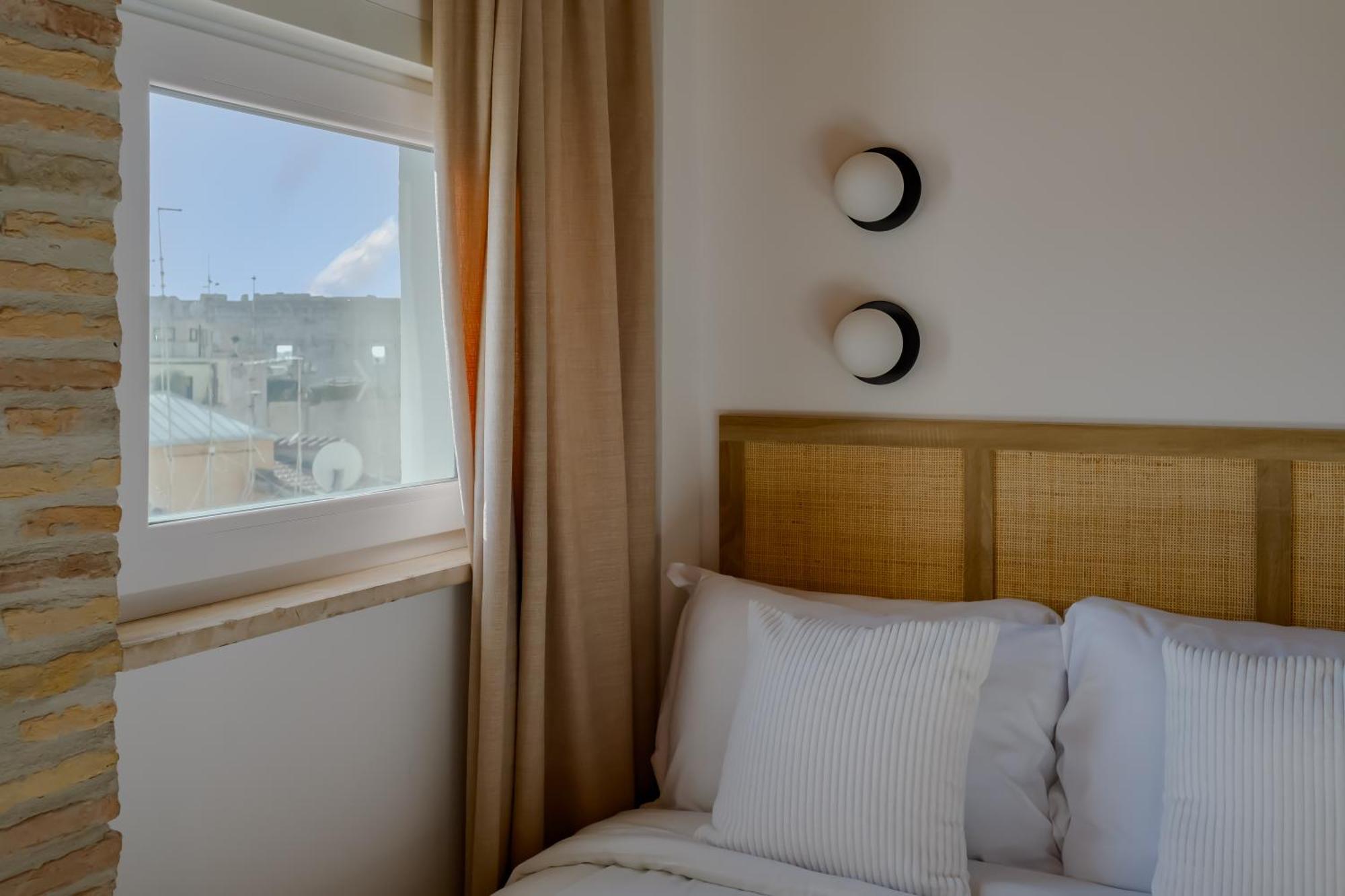 Colosseo Flats And Penthouse Рим Экстерьер фото